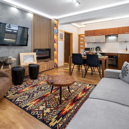 Tatraholiday - Apartament Tatrzanski Jaszczurowka Zakopane Bagian luar foto