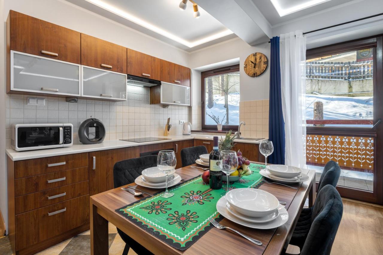 Tatraholiday - Apartament Tatrzanski Jaszczurowka Zakopane Bagian luar foto