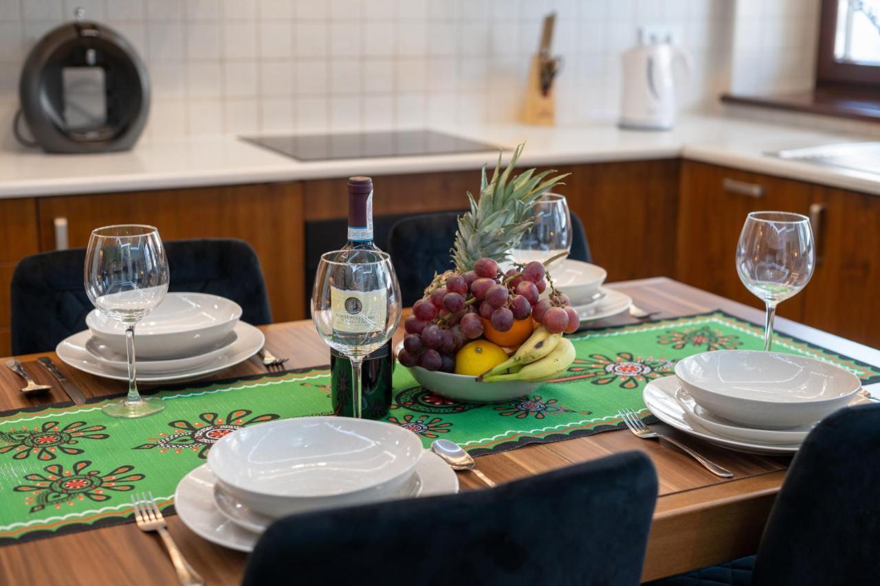 Tatraholiday - Apartament Tatrzanski Jaszczurowka Zakopane Bagian luar foto